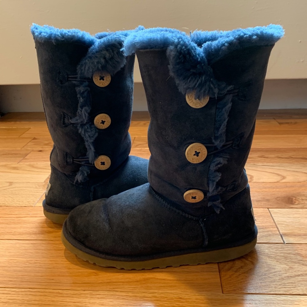 Ugg Boots Bailey Button